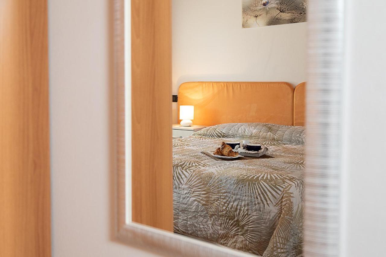 Apartments Eden - Regarda Travel Lazise Exterior photo