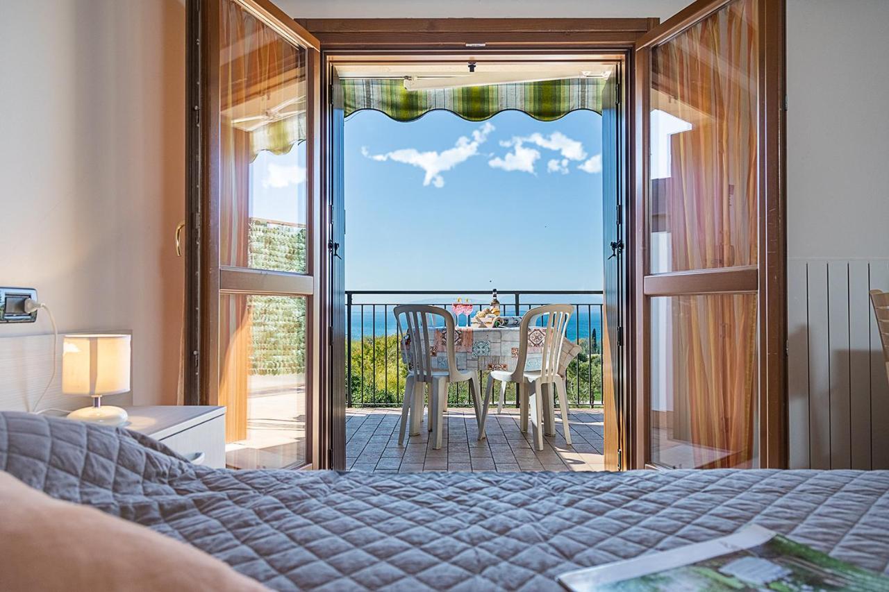 Apartments Eden - Regarda Travel Lazise Exterior photo